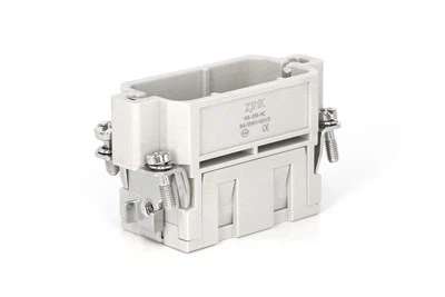 Serie de conectores delgados con terminales de engarce de 10 pines